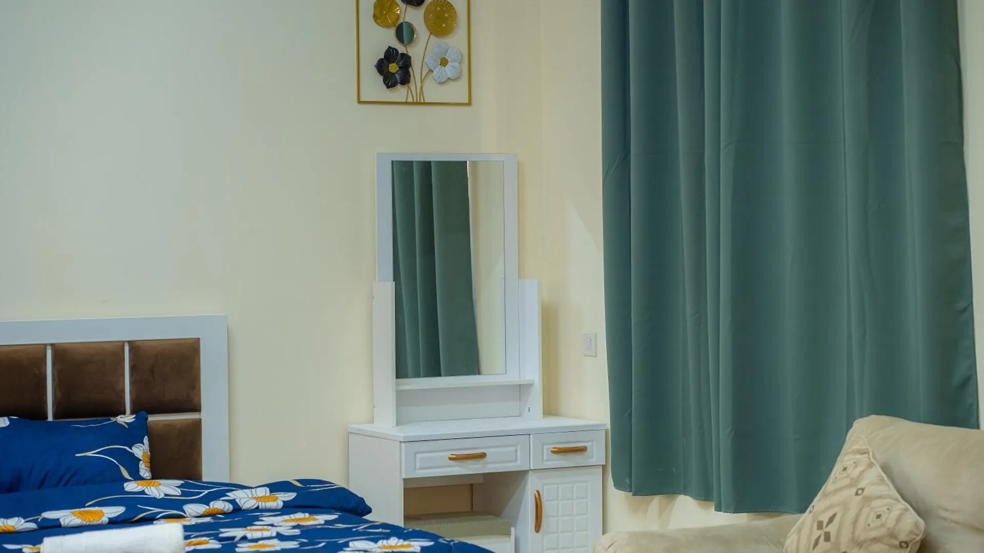 Super Worthy Room Αμπού Ντάμπι Δωμάτια σε οικογενειακή κατοικία
